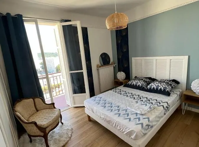 Climatisé F3 Proche Port Et Aéroport Apartamento Ajaccio (Corsica)