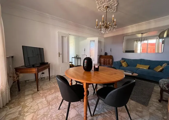 Climatisé F3 Proche Port Et Aéroport Apartamento *